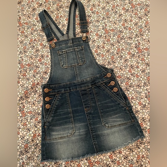 Girls Denim Overall Dress by True Craft-very good condition-Size 6x - Picture 2 of 14